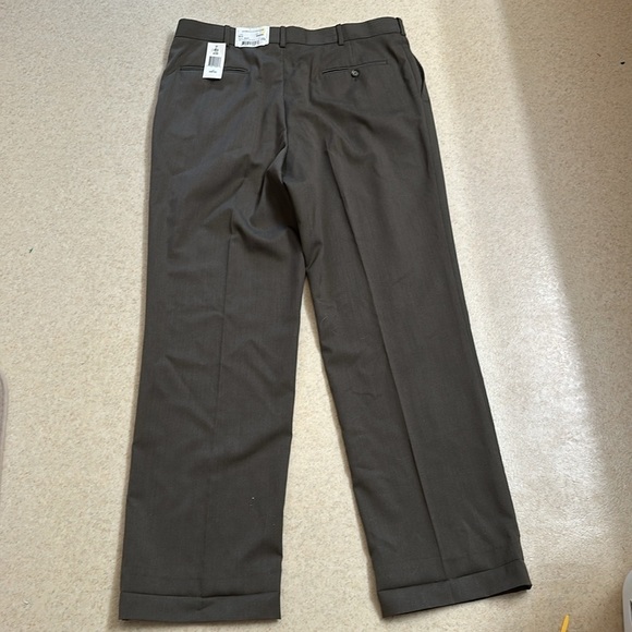 NWT state•ment dress slacks. Means size 38W 32L - Picture 3 of 7